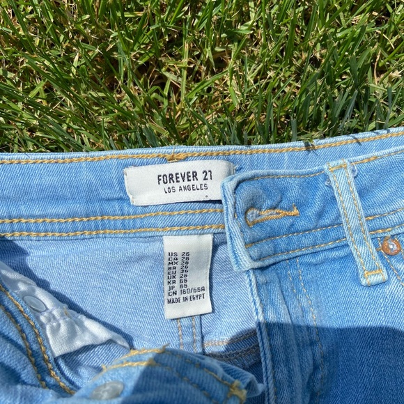 Blue Jean shorts 💙 - Picture 2 of 4